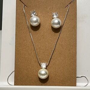 Elegant Pearl Crystal Necklace Earrings Set Silver Tone Timeless Classic